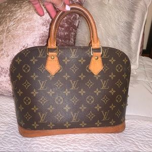 Louis Vuitton monogram canvas Alma Tote